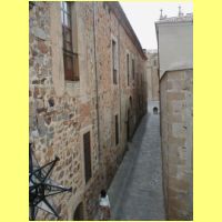 076_Caceres_medieval_castle.JPG